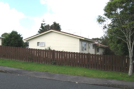 Photo of property in 125 Kemp Road, Massey, Auckland, 0614