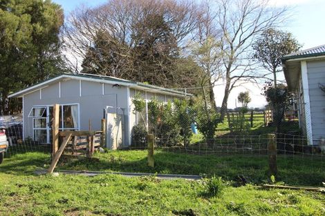 Photo of property in 141 Valley Road, Woodville, 4998