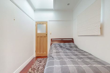 Photo of property in 4 Raroa Crescent, Northland, Wellington, 6012