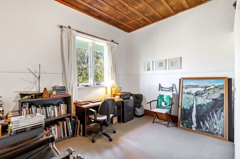 Photo of property in 130 Kimpton Road, Brookby, Manurewa, 2576