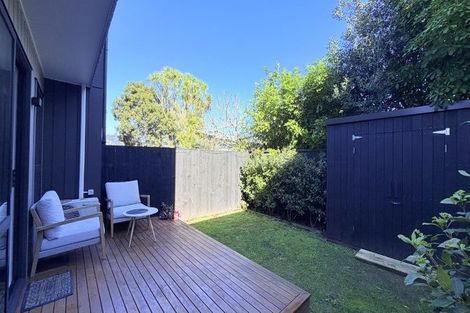 Photo of property in 4/47 Beach Road, Te Atatu Peninsula, Auckland, 0610