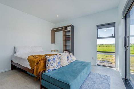 Photo of property in 858d Rangiotu Road, Rangiotu, Palmerston North, 4477