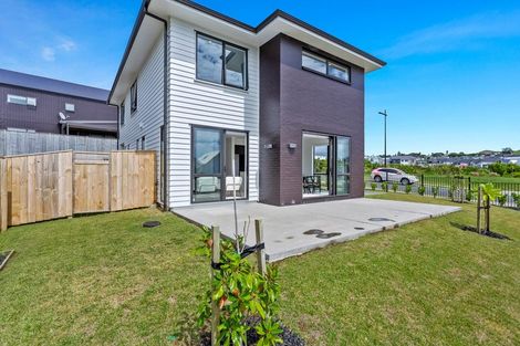 Photo of property in 1 Koura Drive, Red Beach, 0932