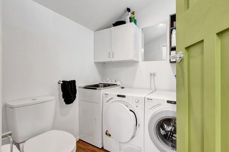 Photo of property in 4 Price Street, Westown, New Plymouth, 4310