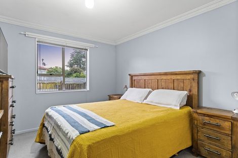 Photo of property in 1 Bayview Street, Te Puke, 3119