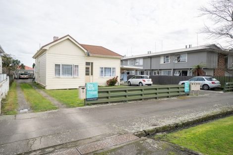 Photo of property in 90 Victoria Avenue, Palmerston North, 4410