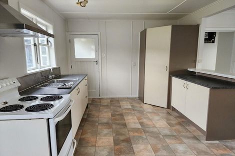 Photo of property in 73 Fraser Street, Wainuiomata, Lower Hutt, 5014