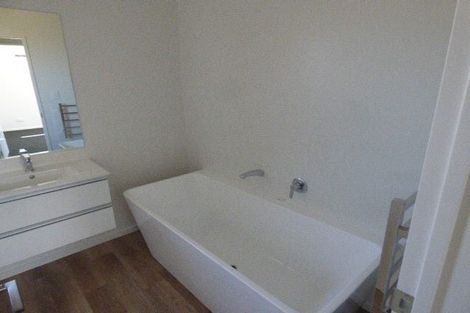 Photo of property in 10 Tara Crescent, Woodend, 7610