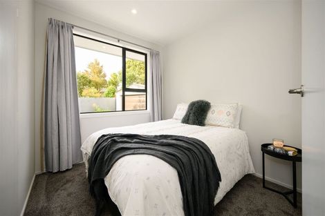 Photo of property in 6 Bidwell Place, Hillmorton, Christchurch, 8025
