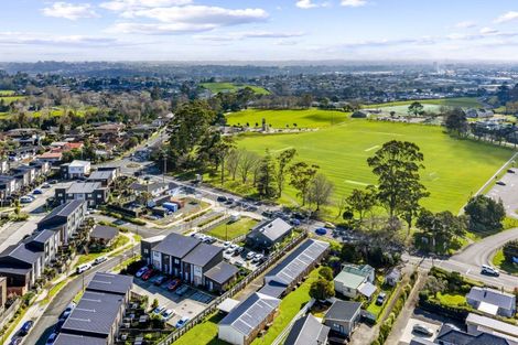 Photo of property in 460 West Coast Road, Glen Eden, Auckland, 0602