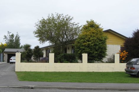 Photo of property in 50 Kowhai Avenue, Rangiora, 7400