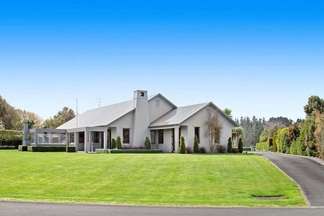 Photo of property in 5 Gleaming Place, Waiuku, 2123