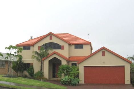 Photo of property in 3 San Ambrosio Rise, Henderson, Auckland, 0612