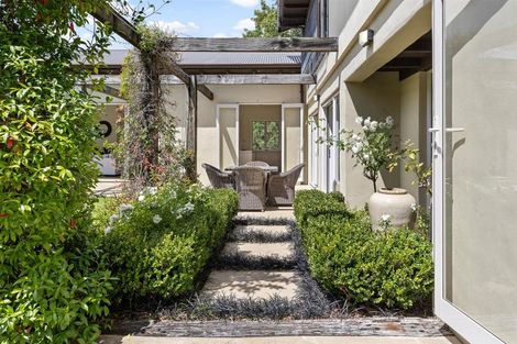Photo of property in 5 Dysart Lane, Kumeu, 0891