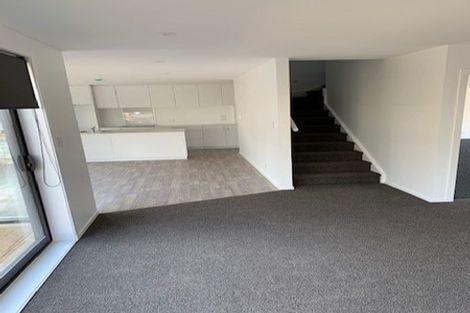 Photo of property in 37d Tawhiri Road, One Tree Hill, Auckland, 1061