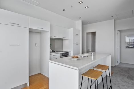 Photo of property in Sentinel Apartments, 504/3 Northcroft Street, Takapuna, Auckland, 0622