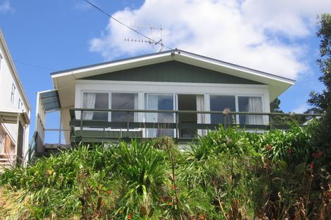 Photo of property in 17 The Terrace, Waihi Beach, 3611