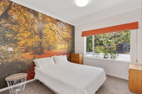 Photo of property in 115 Kent Terrace, Taradale, Napier, 4112