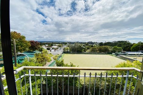 Photo of property in 11/97b Mokoia Road, Birkenhead, Auckland, 0626