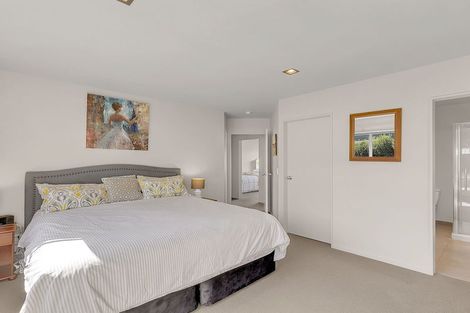 Photo of property in 36 Tongariro Drive, Aotea, Porirua, 5024