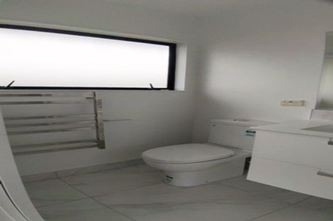 Photo of property in 1/1 Argyle Road, Browns Bay, Auckland, 0630