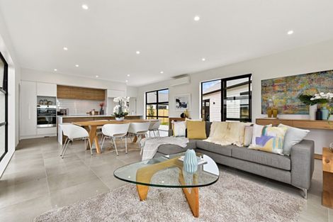 Photo of property in 47 Angiangi Crescent, Beachlands, Auckland, 2018