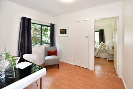 Photo of property in 45 Tindalls Bay Road, Tindalls Beach, Whangaparaoa, 0930