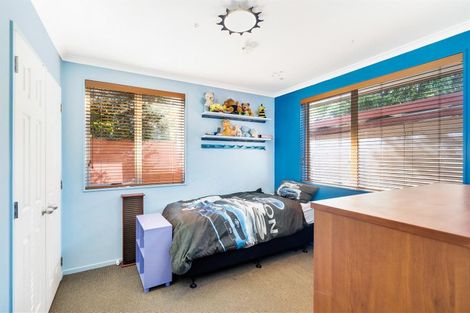 Photo of property in 2/39 Marriott Road, Pakuranga, Auckland, 2010
