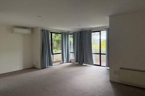 Photo of property in 3a Donald Crescent, Karori, Wellington, 6012