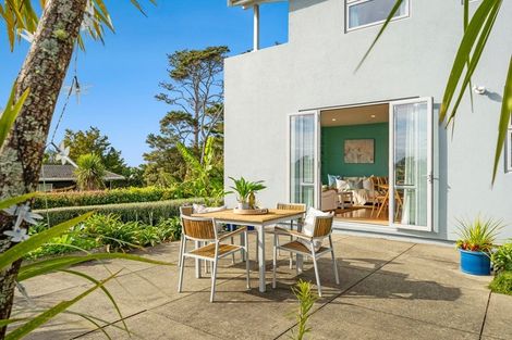 Photo of property in 17 Deerness Crescent, Algies Bay, Warkworth, 0920