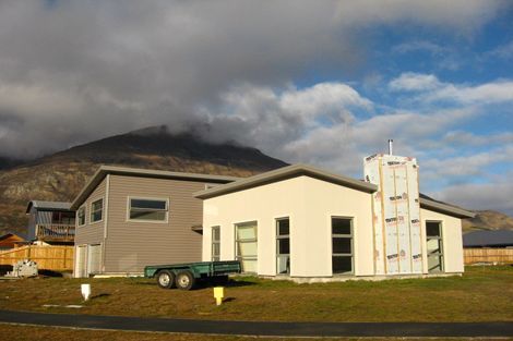 Photo of property in 34 Erskine Street, Lake Hayes, Queenstown, 9304