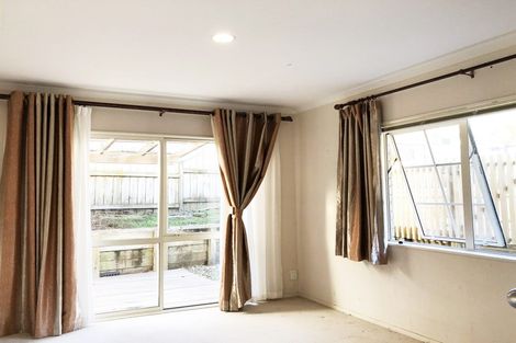 Photo of property in 3 San Luis Place, Golflands, Auckland, 2013