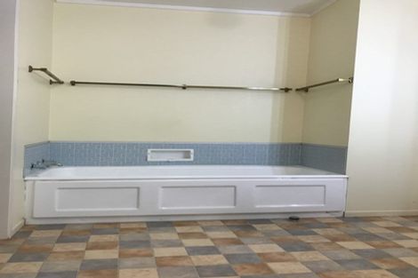 Photo of property in 3b Temple Street, Meadowbank, Auckland, 1072