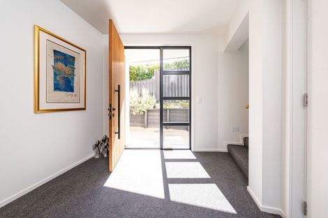 Photo of property in 18 Selkirk Street, Roslyn, Dunedin, 9010