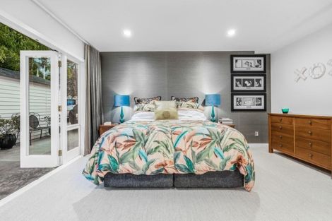 Photo of property in 12 Rame Road, Greenhithe, Auckland, 0632