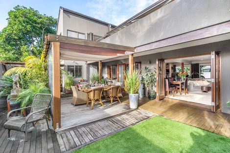 Photo of property in 3/5 Campbell Road, Takapuna, Auckland, 0622