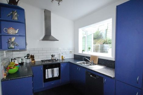 Photo of property in 12 Jackson Street, Island Bay, Wellington, 6023