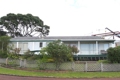 Photo of property in 32 Mountain Vista Place, Pauanui, Hikuai, 3579
