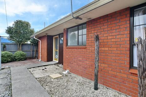 Photo of property in 2/106 Reynolds Avenue, Bishopdale, Christchurch, 8053