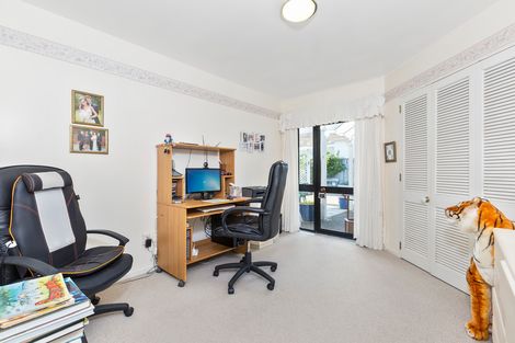 Photo of property in 9 Crampton Court, Orewa, 0931