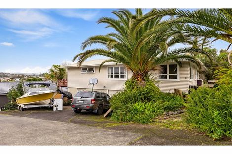 Photo of property in 77 Royal Road, Massey, Auckland, 0614