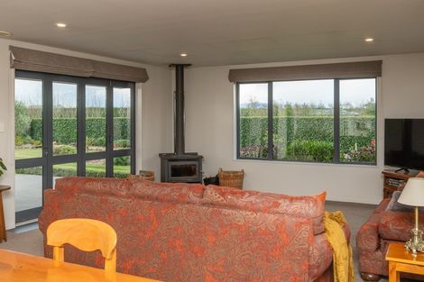 Photo of property in 360 Ashburton Staveley Road, Greenstreet, Ashburton, 7771