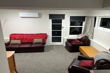 Photo of property in 121a Woodglen Road, Glen Eden, Auckland, 0602