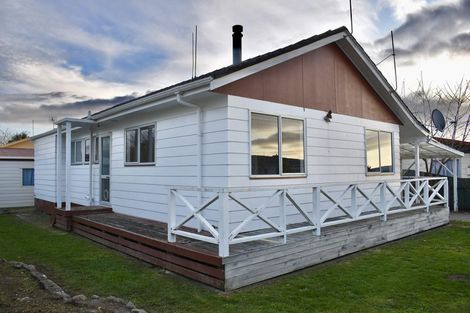 Photo of property in 10 Braemar Street, Levin, 5510
