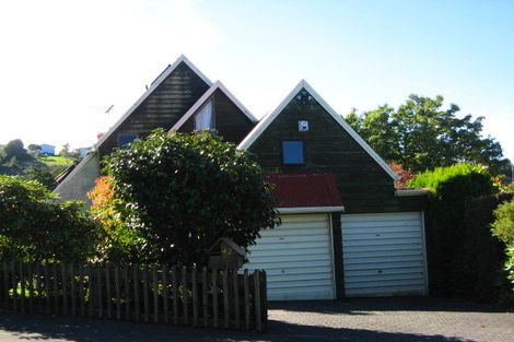 Photo of property in 42 Glenross Street, Glenross, Dunedin, 9011