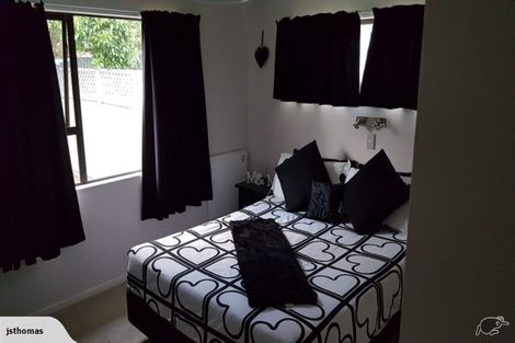 Photo of property in 25a Murphy Road, Taradale, Napier, 4112