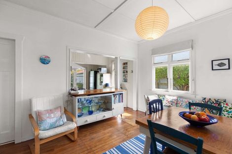 Photo of property in 16 Stark Street, Durie Hill, Whanganui, 4500