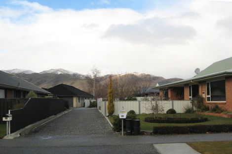 Photo of property in 35 Cairnmuir Crescent, Cromwell, 9310