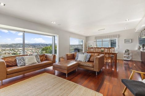 Photo of property in 142 Townsend Road, Miramar, Wellington, 6022