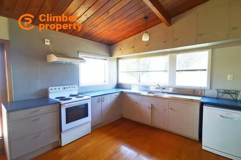 Photo of property in 18 Helena Road, Hillcrest, Hamilton, 3216